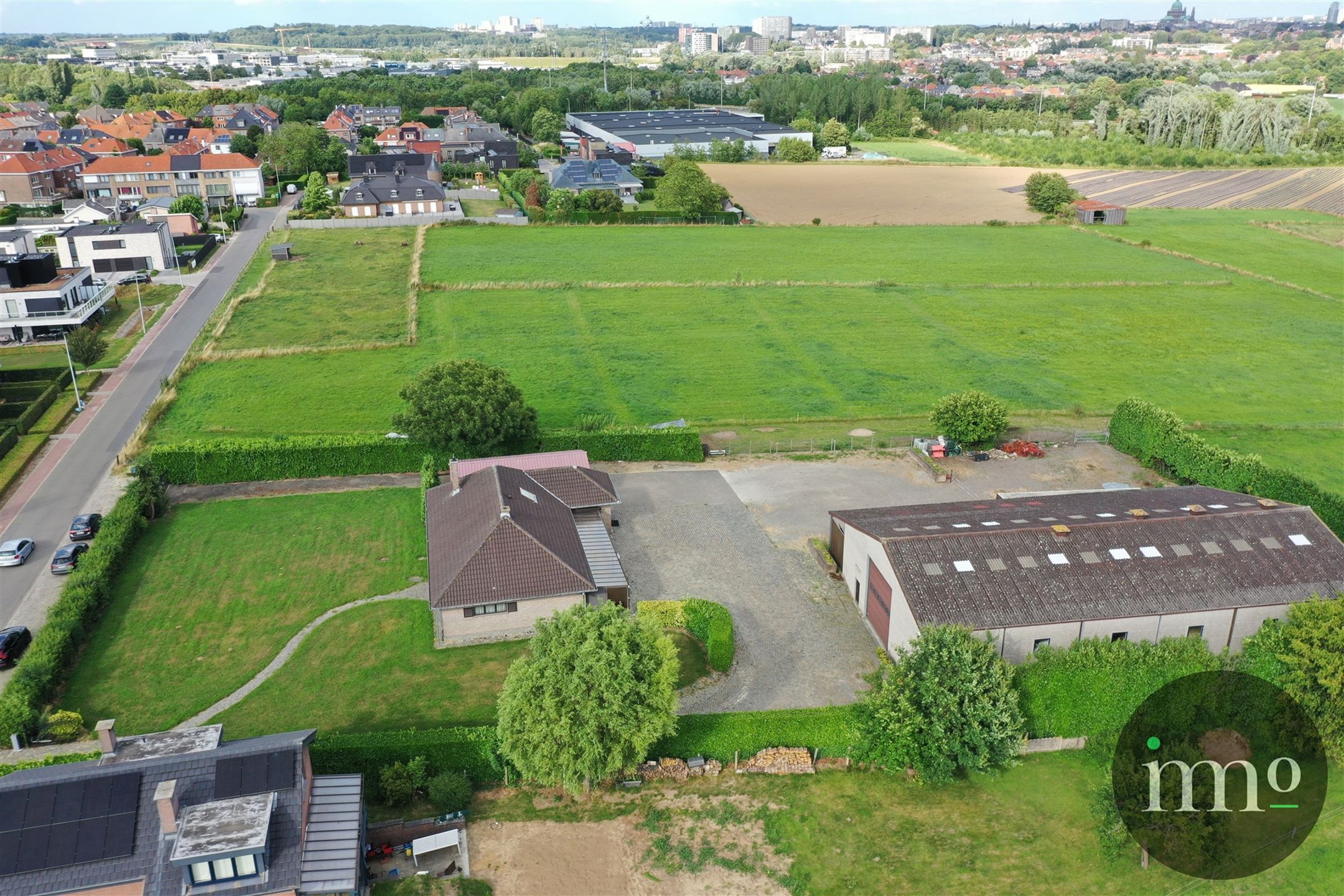 Landelijke woning met depot op een perceel van 42 ARE!! foto 15