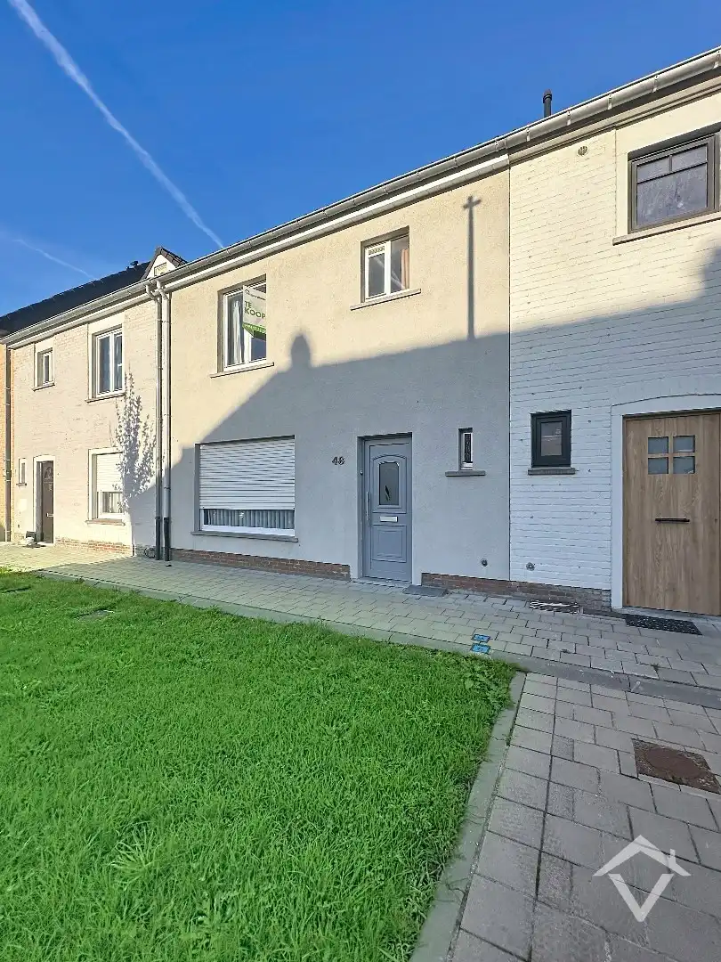 Licht op te frissen rijwoning met 3 slaapkamers, zolder en garage te Zedelgem foto 27