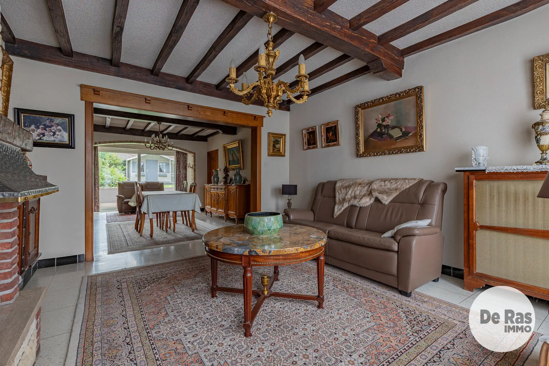 HERZELE- Gezinswoning met 4 slaapkamers en zuidgerichte tuin foto 6