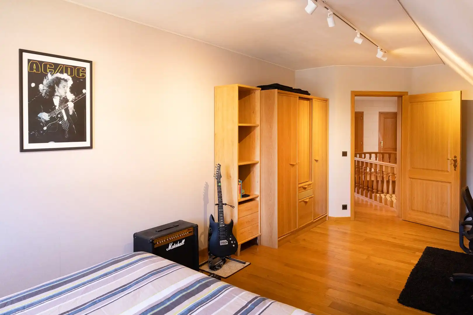 Kwalitatieve alleenstaande woning. foto 11