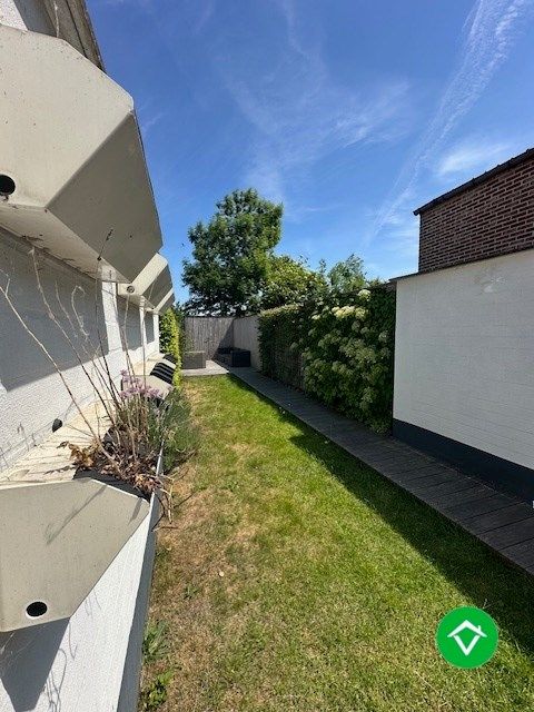 Instapklare woning met 2 slaapkamers en tuin te Eernegem foto 14