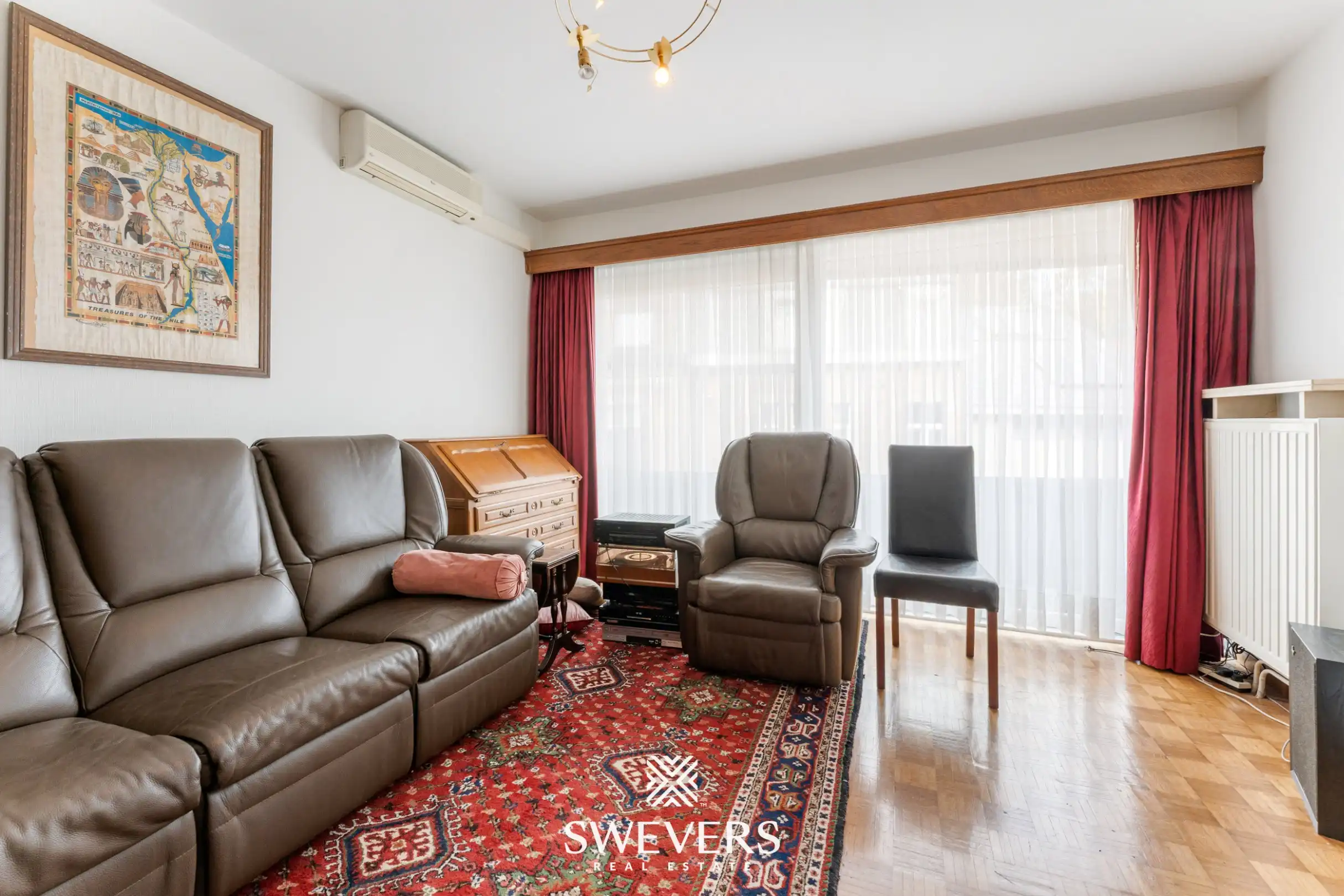 Leuk en energiezuinig (EPC: B) appartement (93m²) met parkeerplaats in centrum Hasselt  foto 3