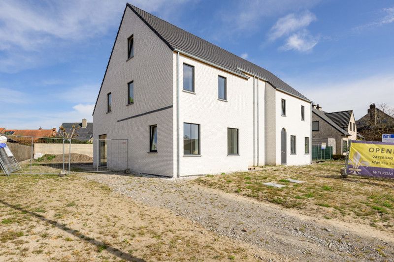 Nieuwbouwwoning te Meulebeke. foto 2