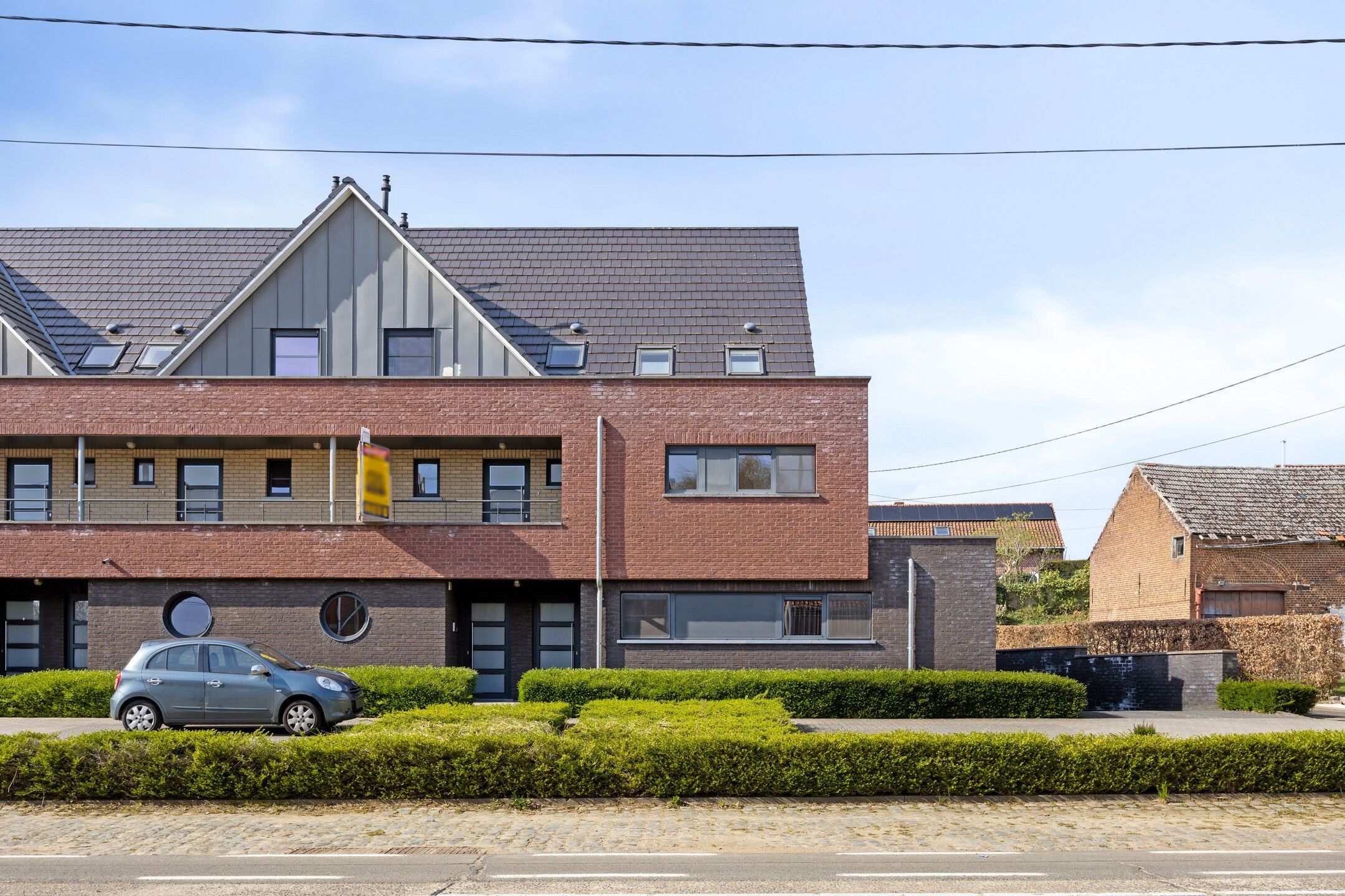 Lichtrijke, instapklare duplex met 2 slpks met ruim terras foto 2