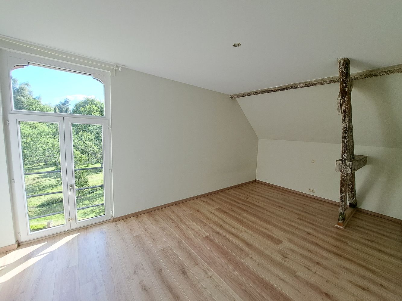 Grote woning in privédomein foto 20