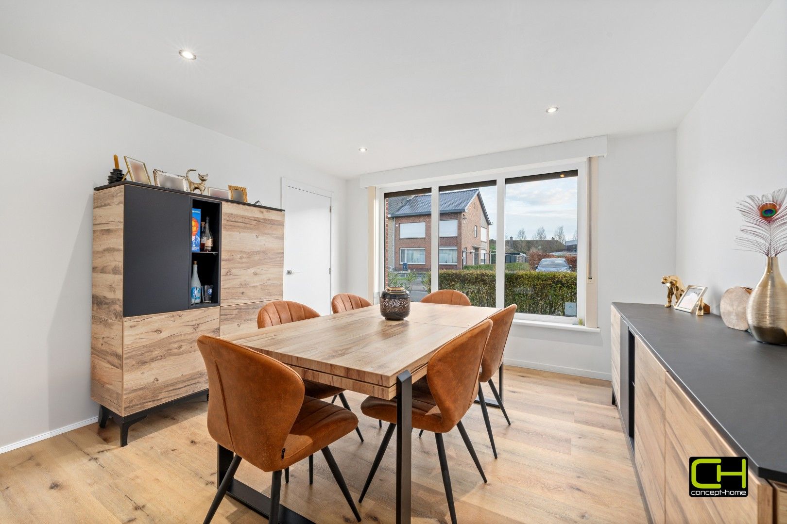 Ruime gezinswoning met drie slaapkamers te koop in Lovendegem foto 5