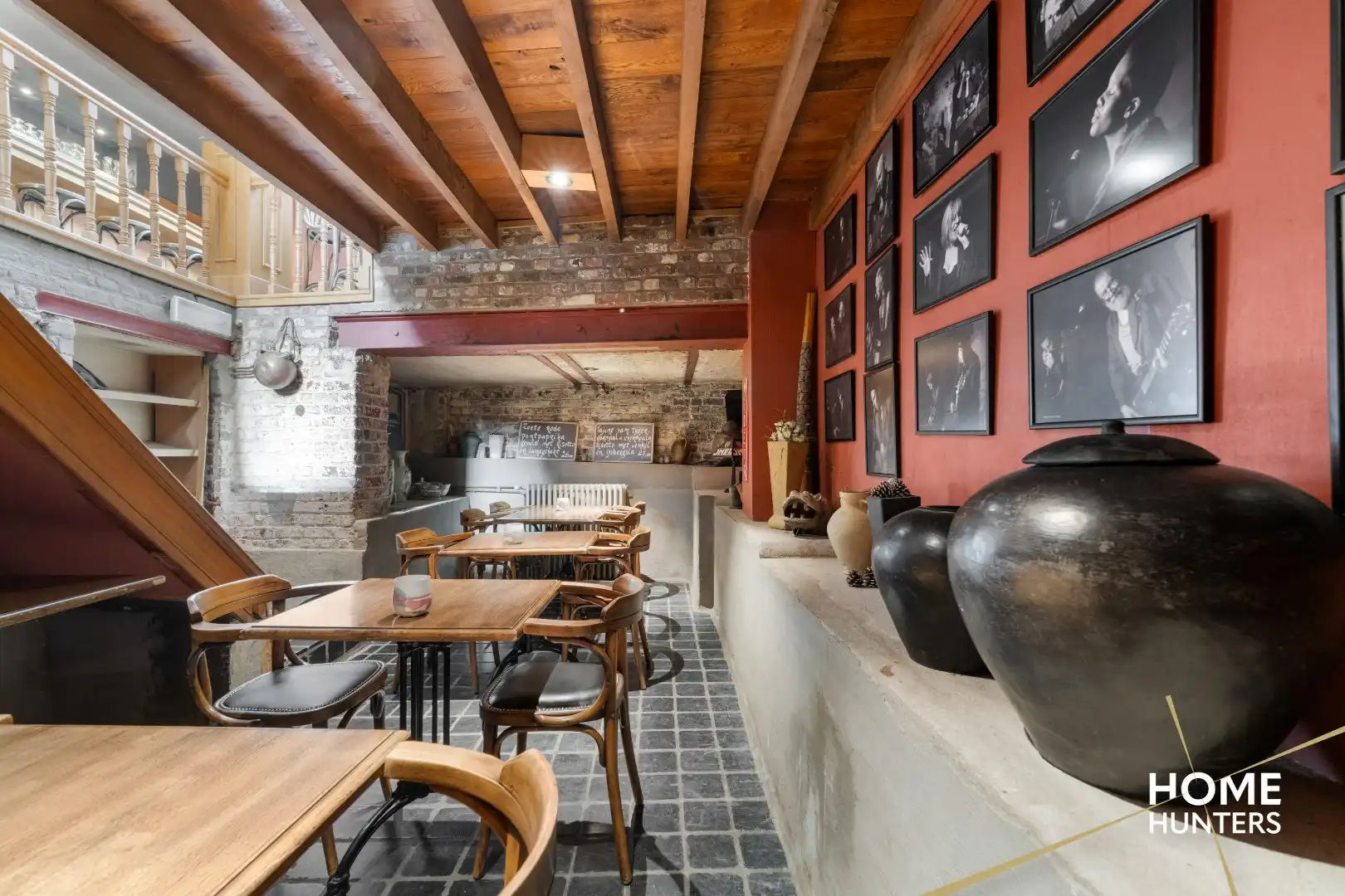 Uniek restaurant met luxueuze woonst in hartje Ieper foto 14