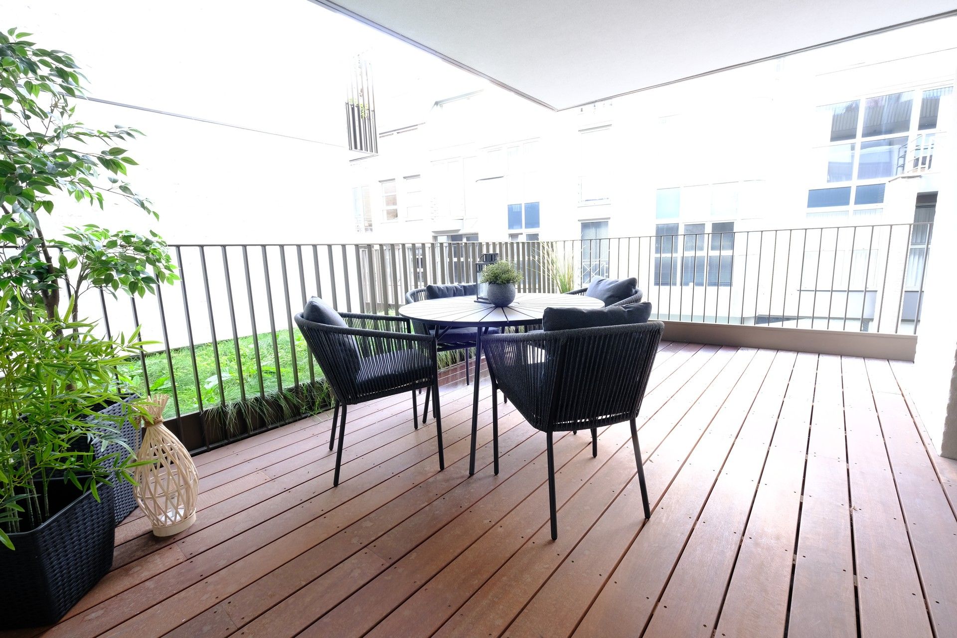 Luxueus 2 slaapkamerappartement in hartje Hasselt met een terras van 36.42 m² foto 11