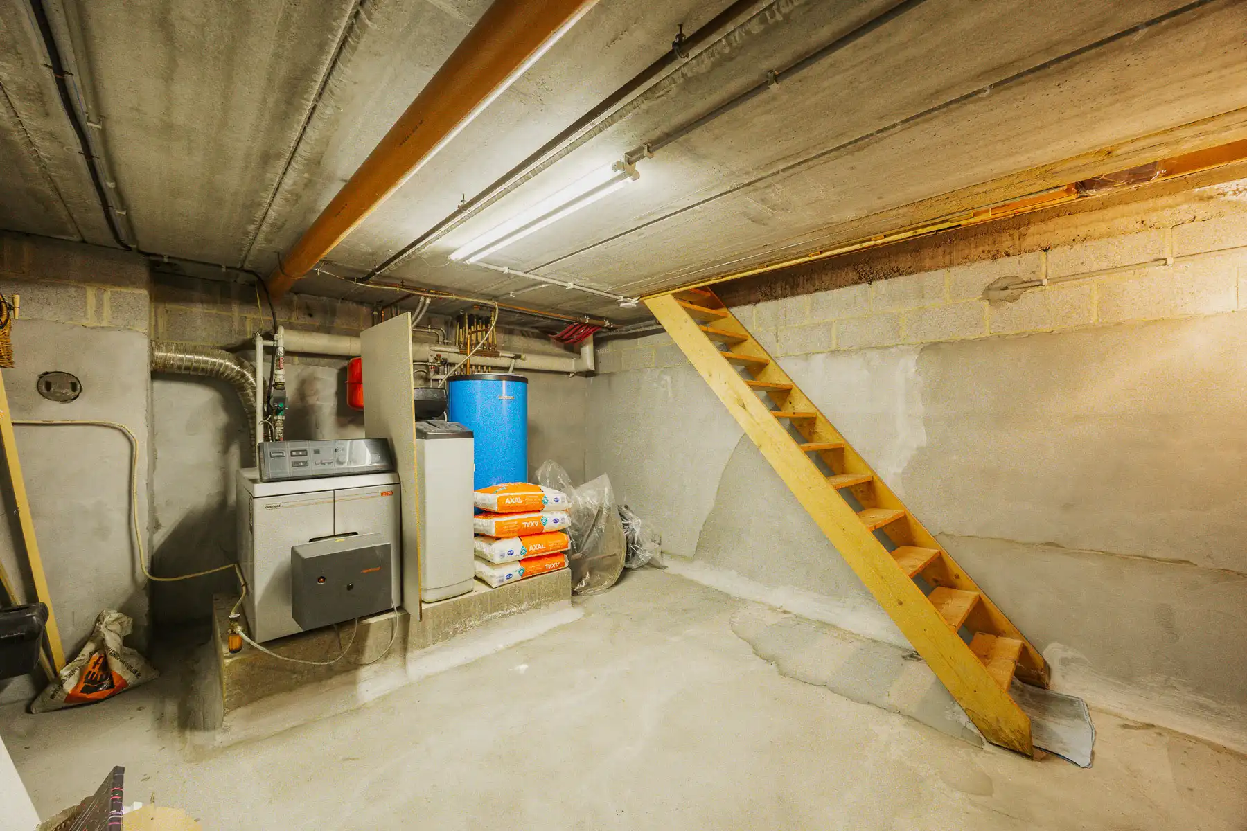 Ruime, instapklare woning met mooie tuin in groene omgeving foto 24