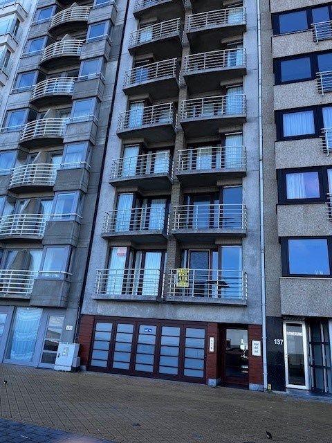 Appartement met  2 terrassen in Oostende EN prachtig frontaal zeezicht! foto 2
