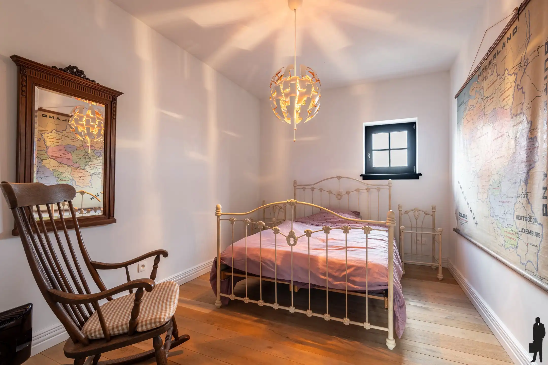 Unieke villa met studio en zwembad op maar liefst 4.270 m² foto 16