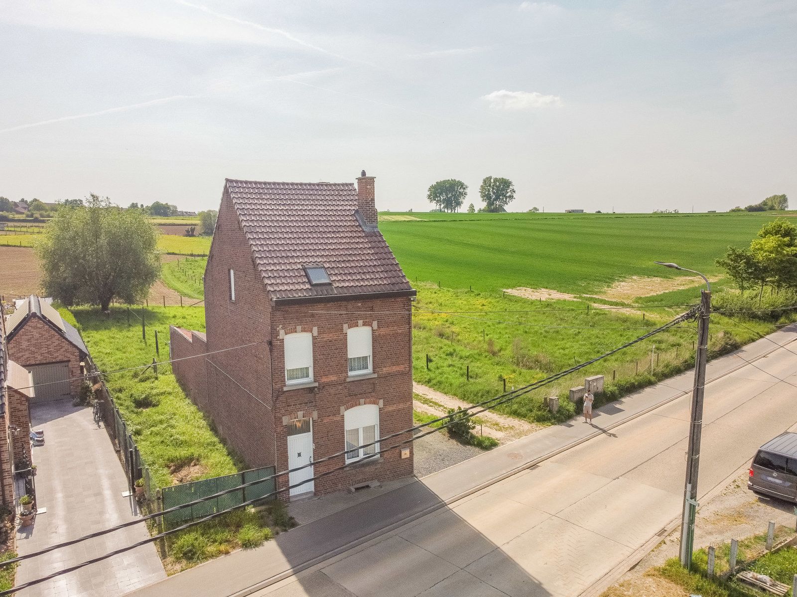 Gunstig gelegen woning met zicht op omliggende weilanden foto 3