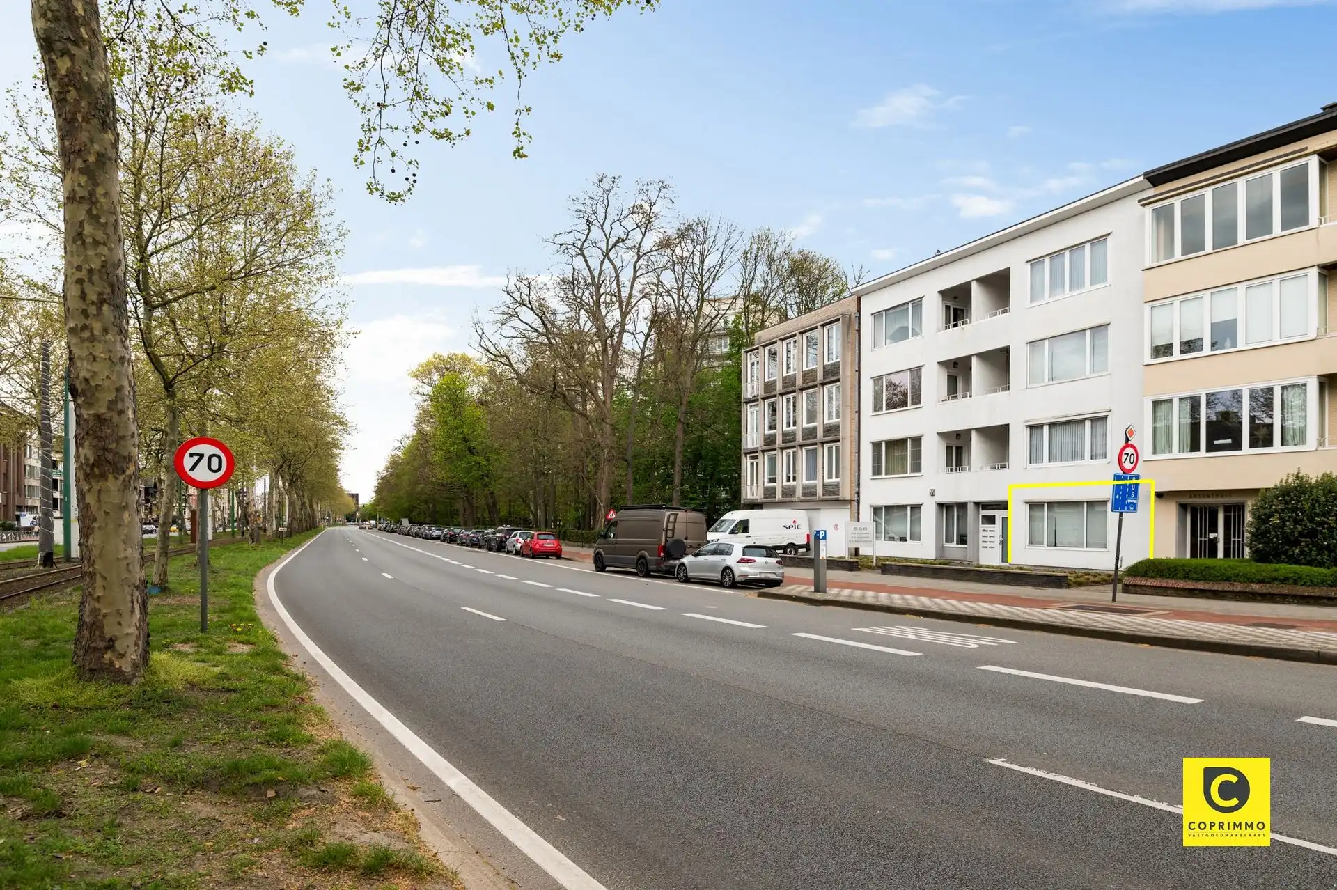 Instapklaar GLV app. met 2 slpks en groot terras! foto 9