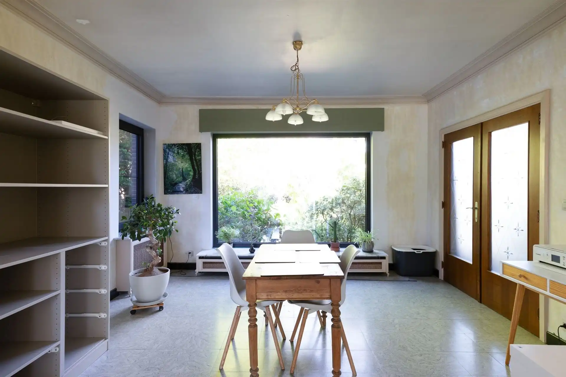 Lichtrijke villa nabij de dorpskern foto 3