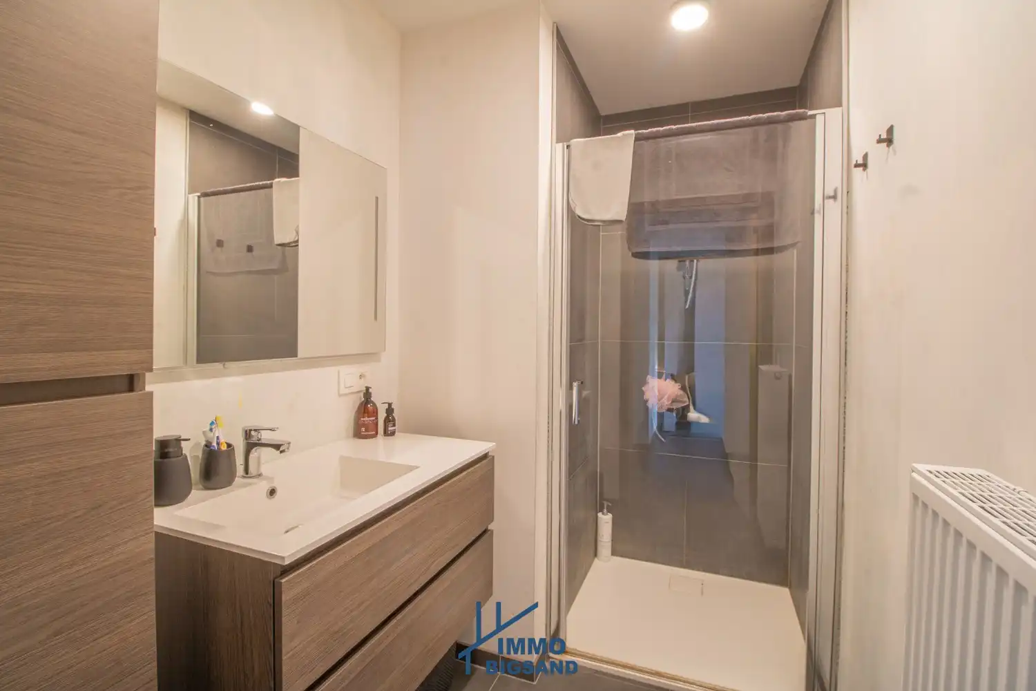 Nieuwbouwappartement met zicht op de Leie foto 12