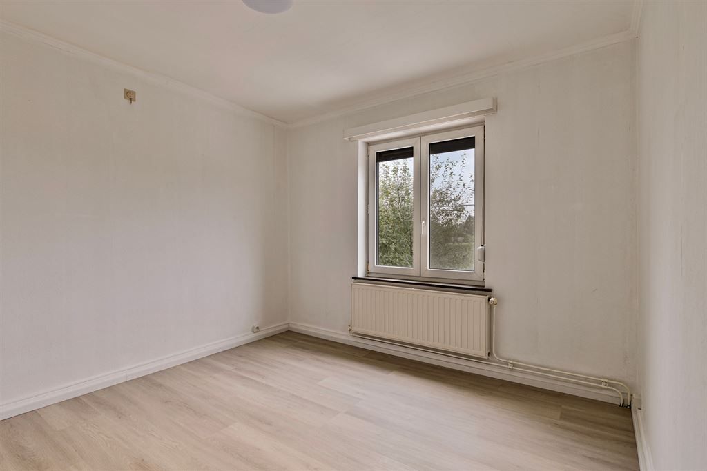 Gerenoveerde 3slpk woning met mooi uitzicht foto 18