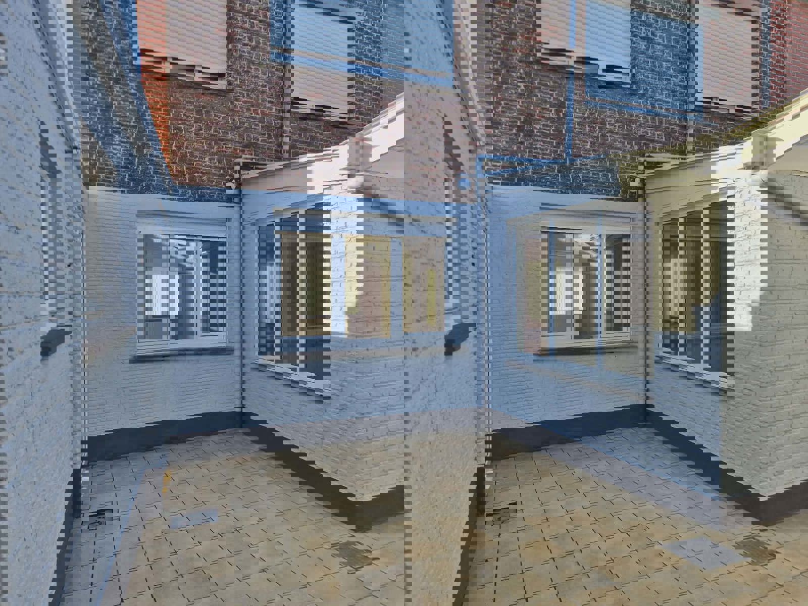 Instapklare HOB met 3 slaapkamers, tuin en garage foto 16