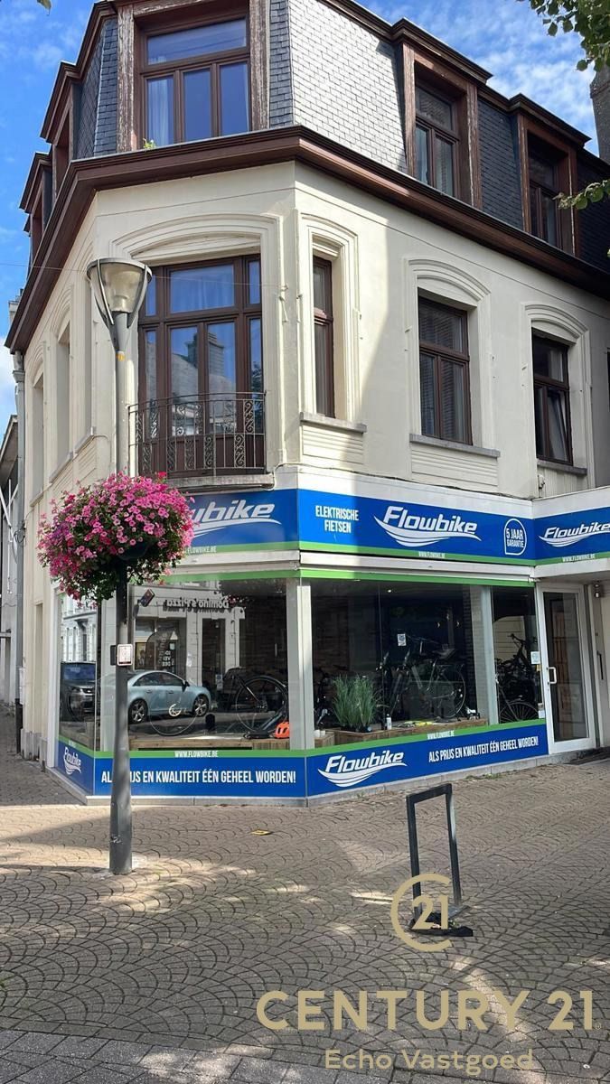 Handelsruimte te huur op toplocatie in hartje centrum! foto 2