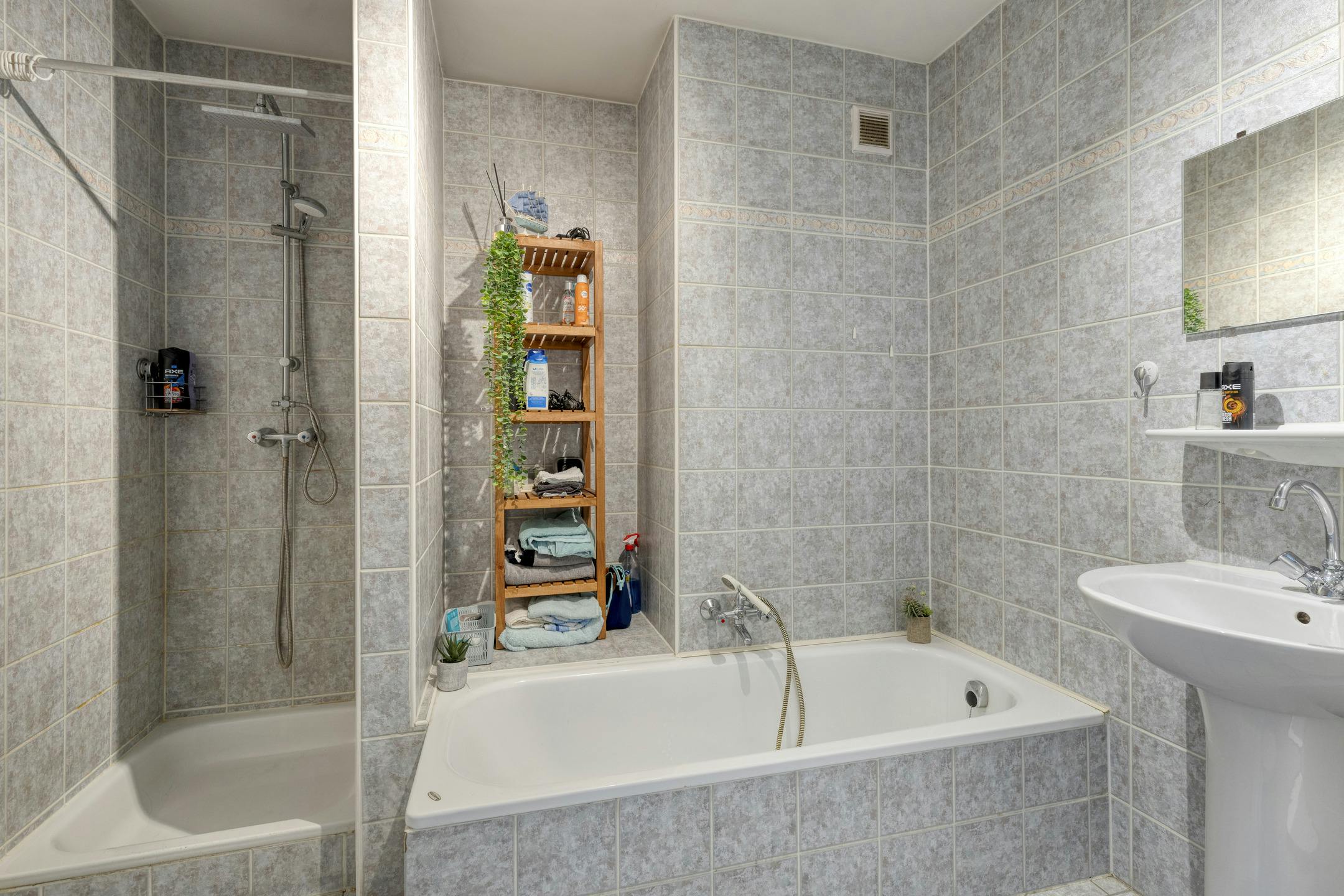 Instapklare duplex met 2 slaapkamers in het hartje van Koksijde-Bad foto 12