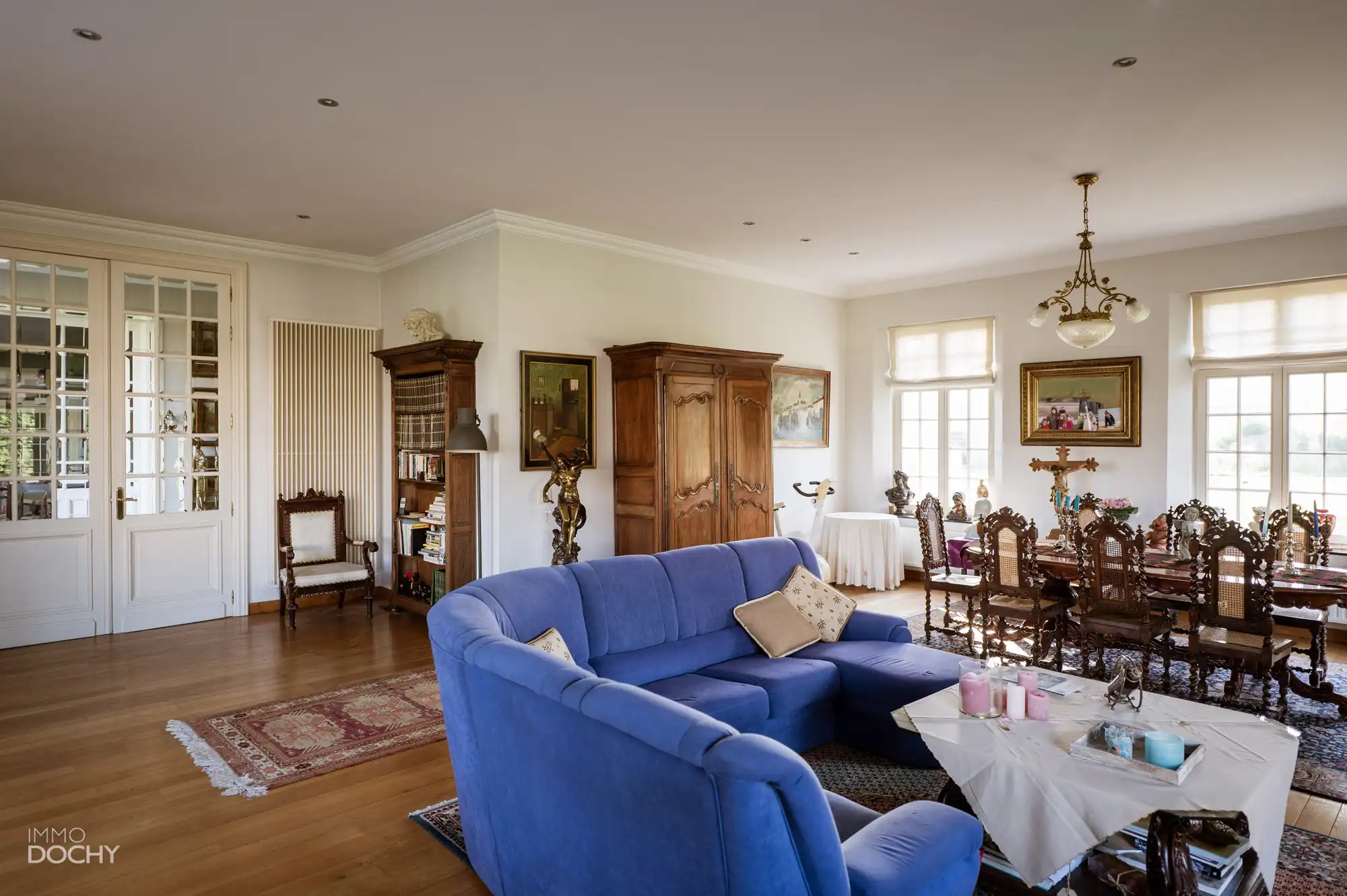 Ruime villa met veel mogelijkheden foto 8