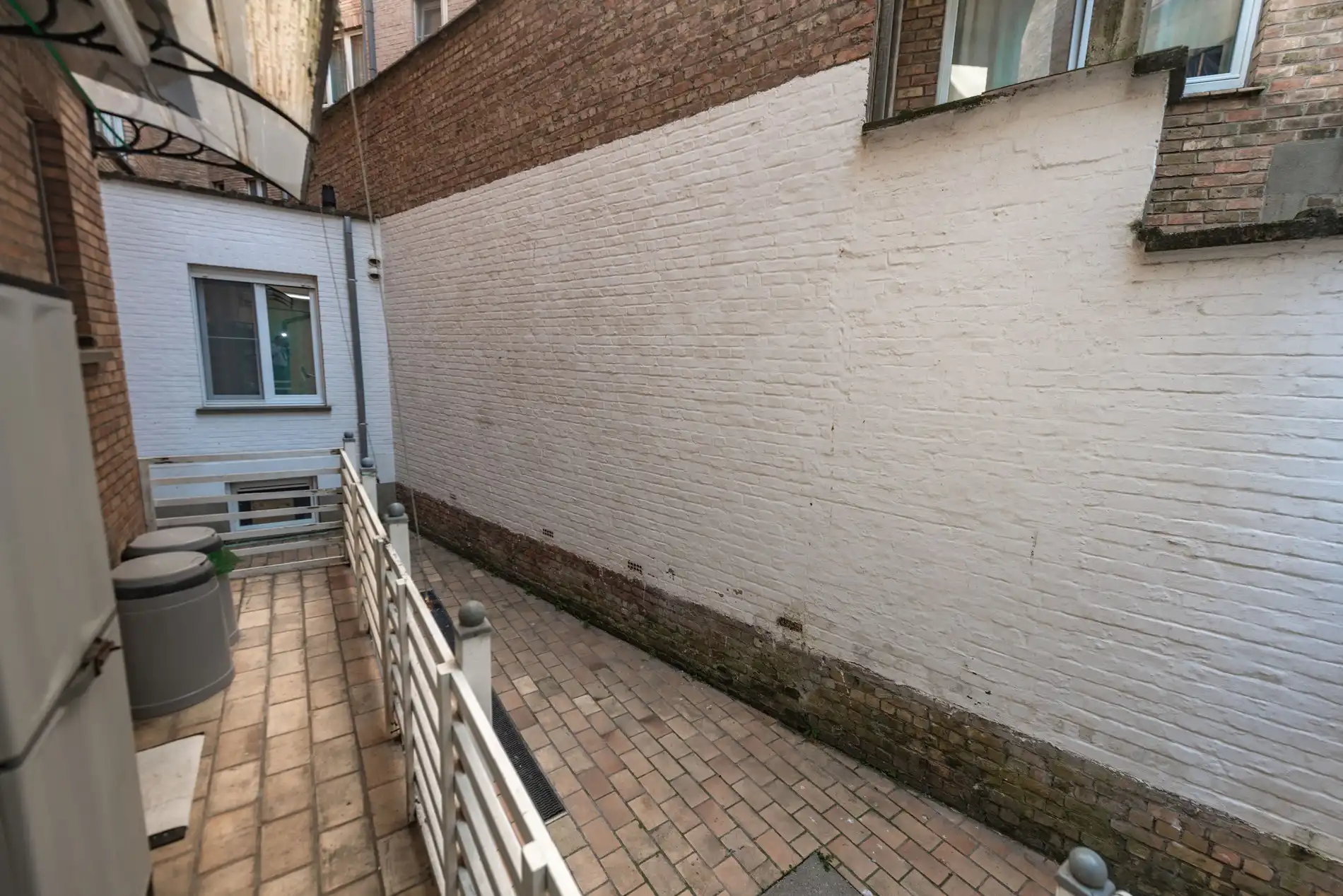 Ruim modern appartement met 3 slaapkamers en terras foto 13