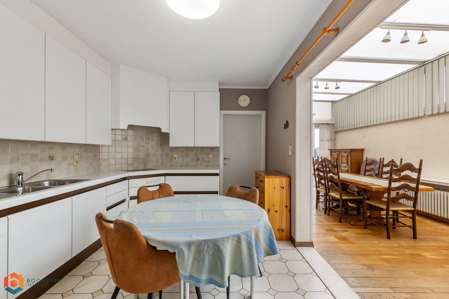 Kleinschalig appartementsgebouw met 2 app. te koop in centrum Heist-op-den-Berg foto 7