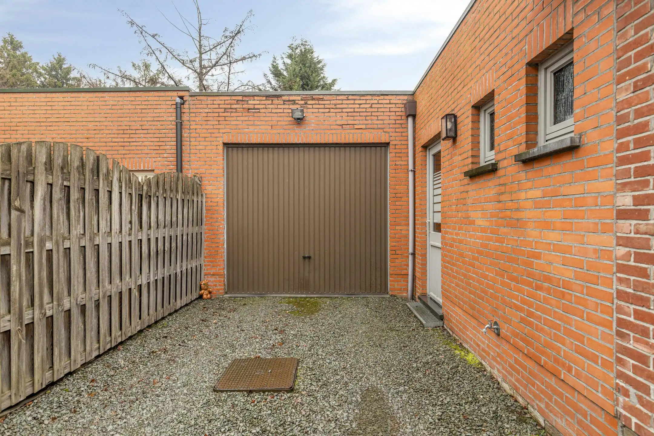 Bungalow met ruime garage te koop in Kemzeke foto 22