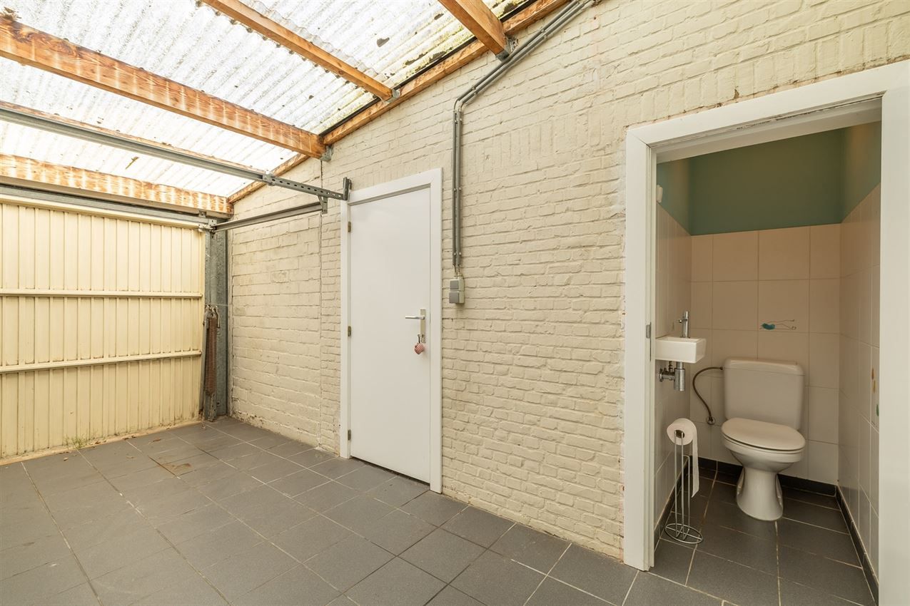 Toffe, instapklare gezinswoning met 4 slpk. foto 28