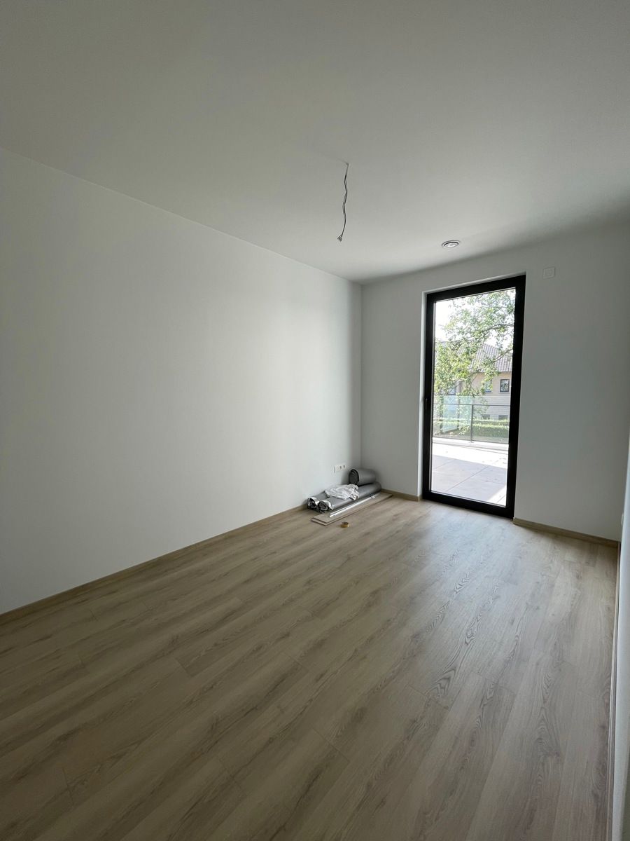 Appartement te huur foto 18