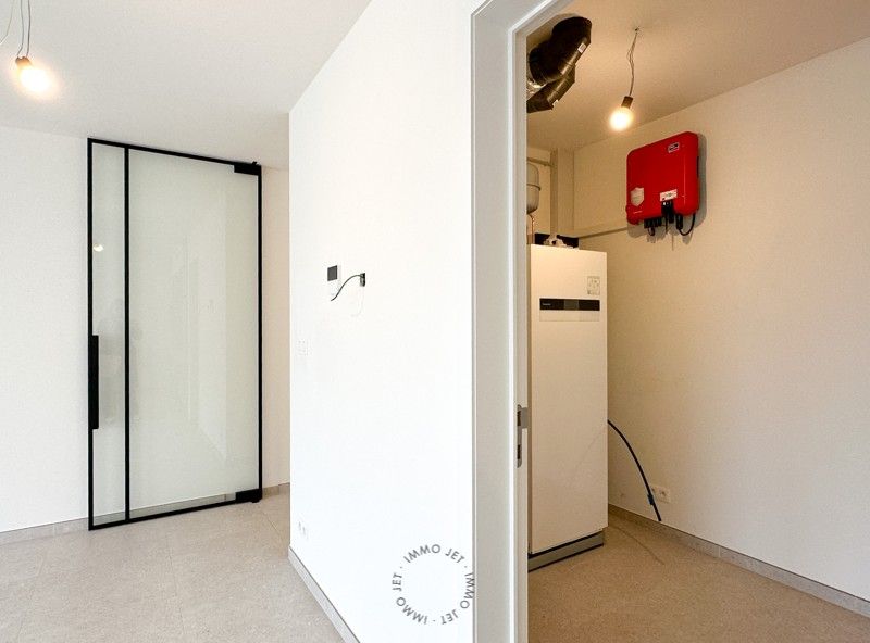 Prachtig gelegen nieuwbouwappartement op het gelijkvloers met twee slaapkamers foto 9