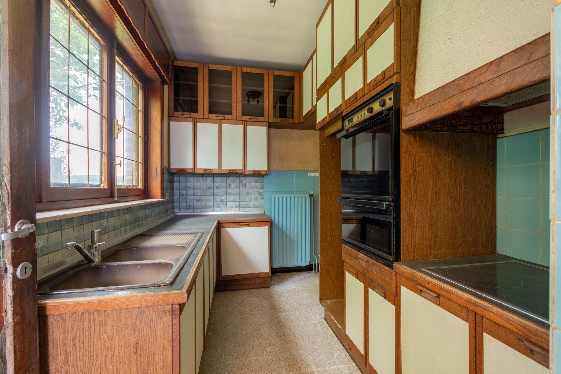 Te renoveren villa met 3 slaapkamers op perceel van 10a 52ca foto 8
