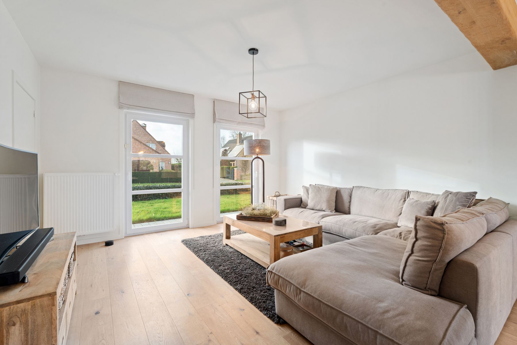 Energiezuinige gezinswoning met grote zuidgerichte tuin in Lochristi foto 5