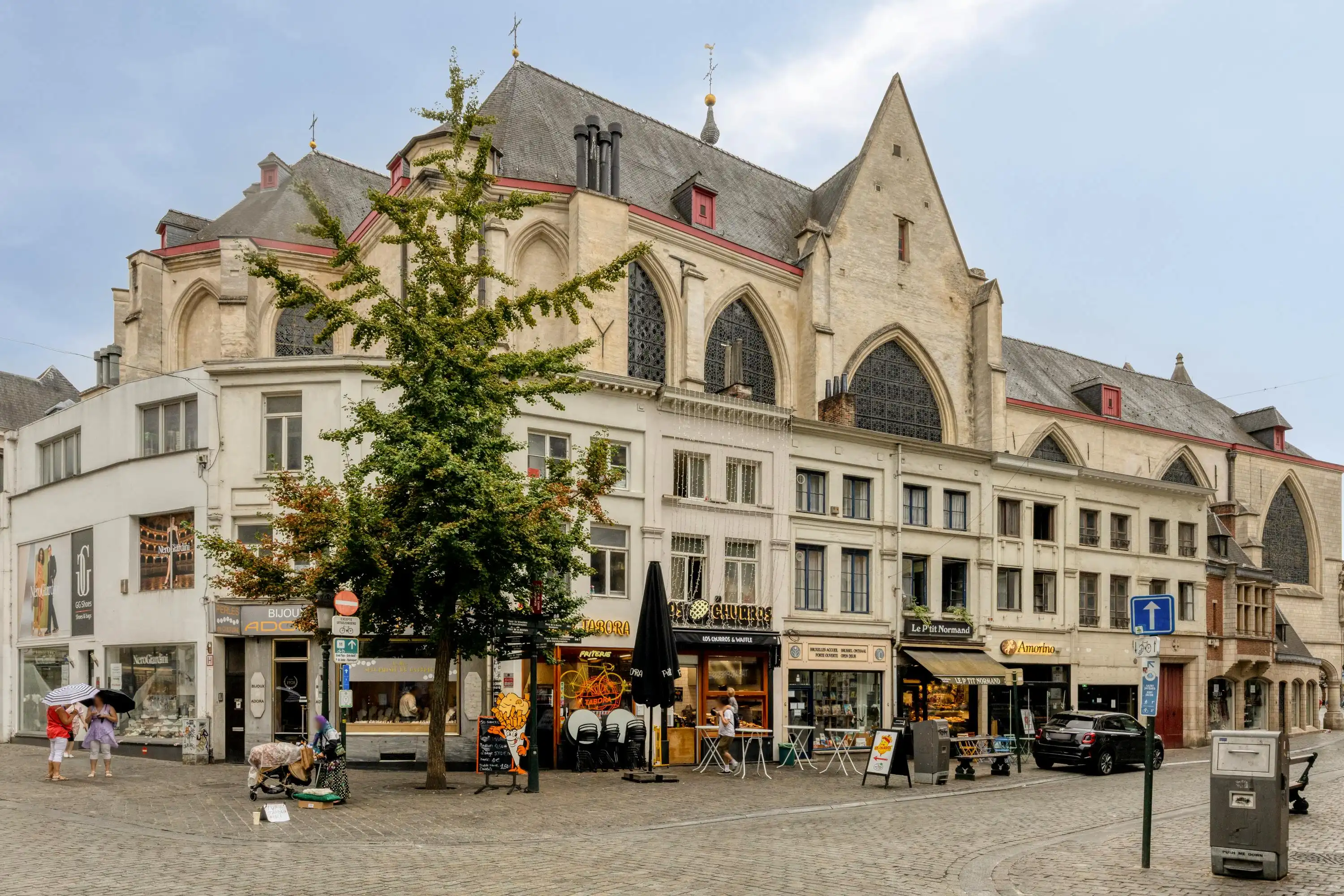 Lichtrijke Studio te Koop in Hartje Brussel foto 23