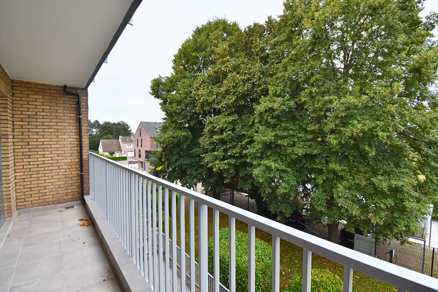 Appartement met 2 slaapkamers in Sint-Pieters-Leeuw foto 2