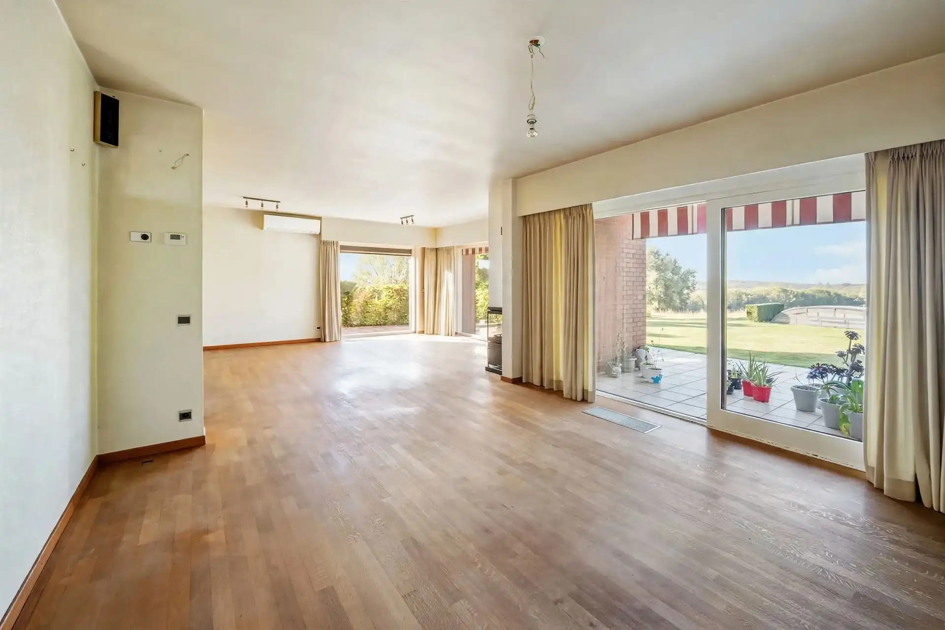 Prachtig gelegen villa op 33 are met zwembad  foto 13