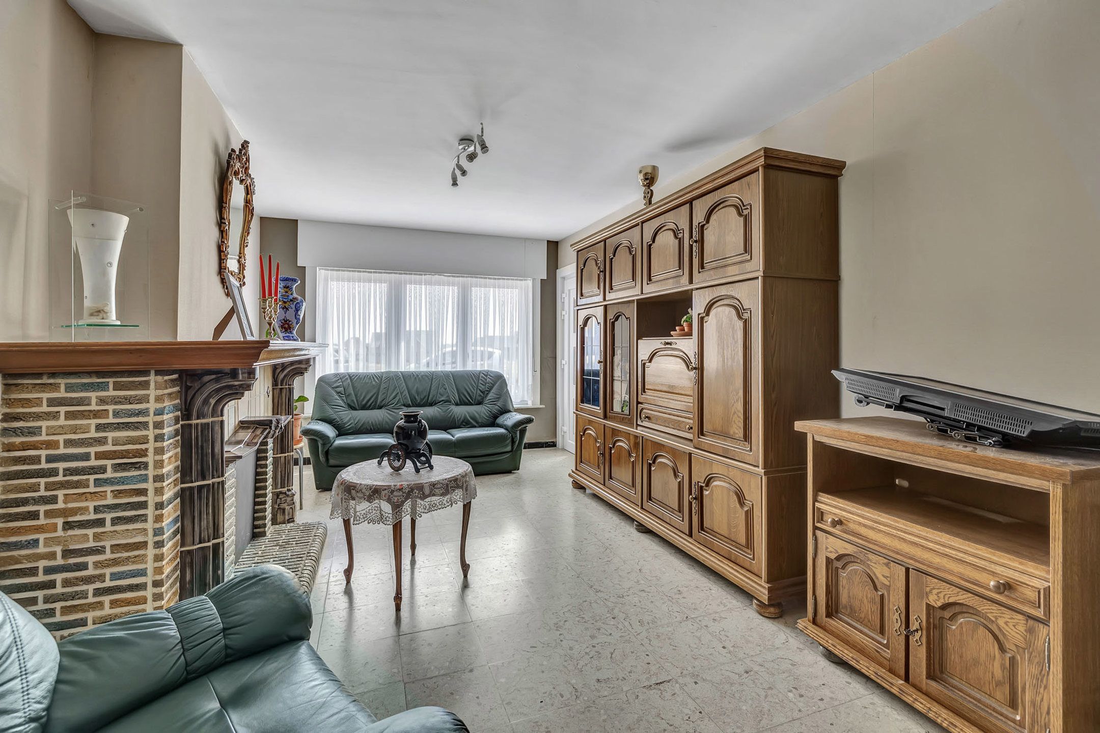 Te renoveren woning met 3 slaapkamers te Roosdaal foto 4