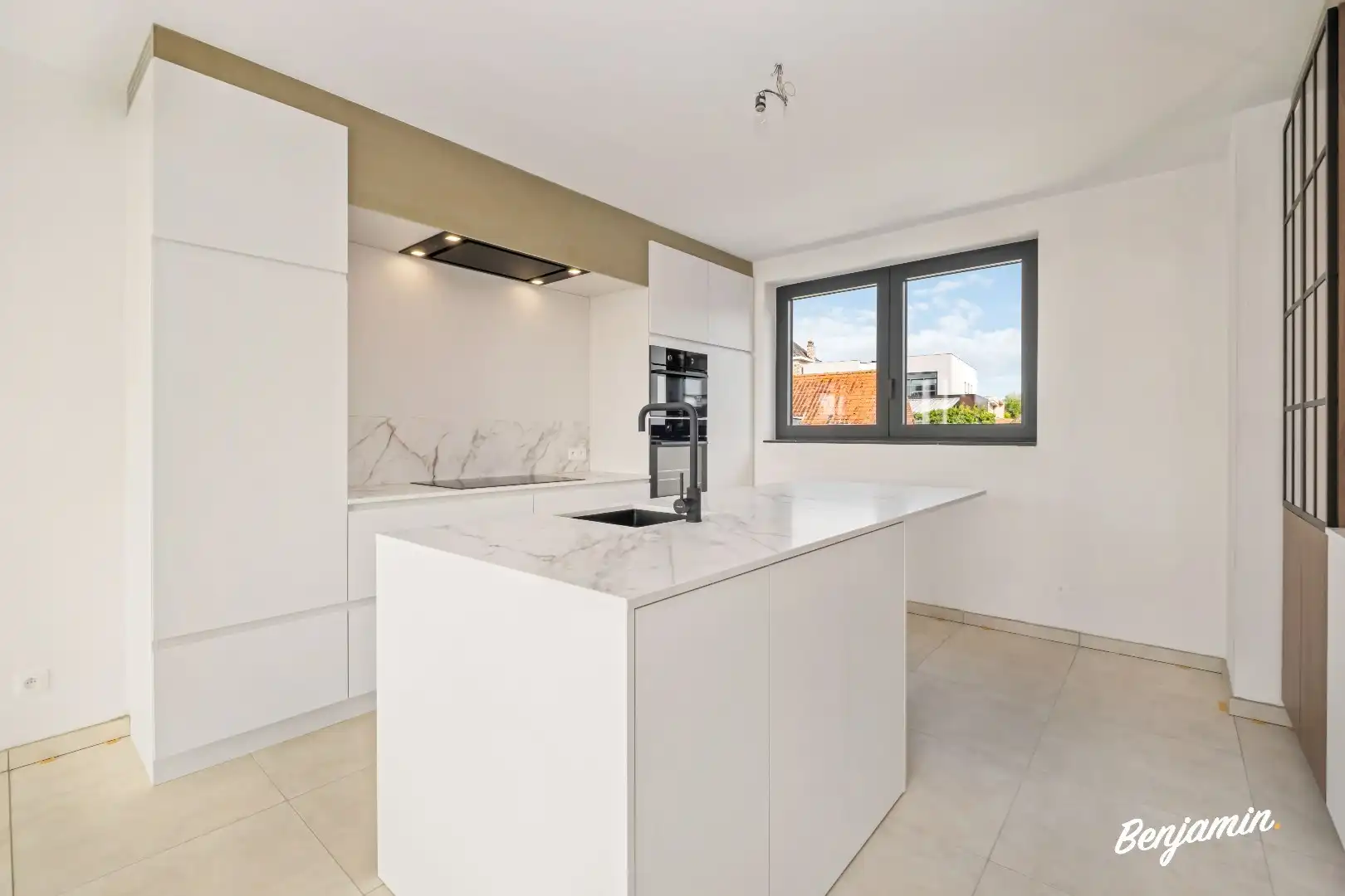 Nieuwbouwappartement met 2 slaapkamers, zonnig terras en optie tot garage op de markt van Beselare foto 8