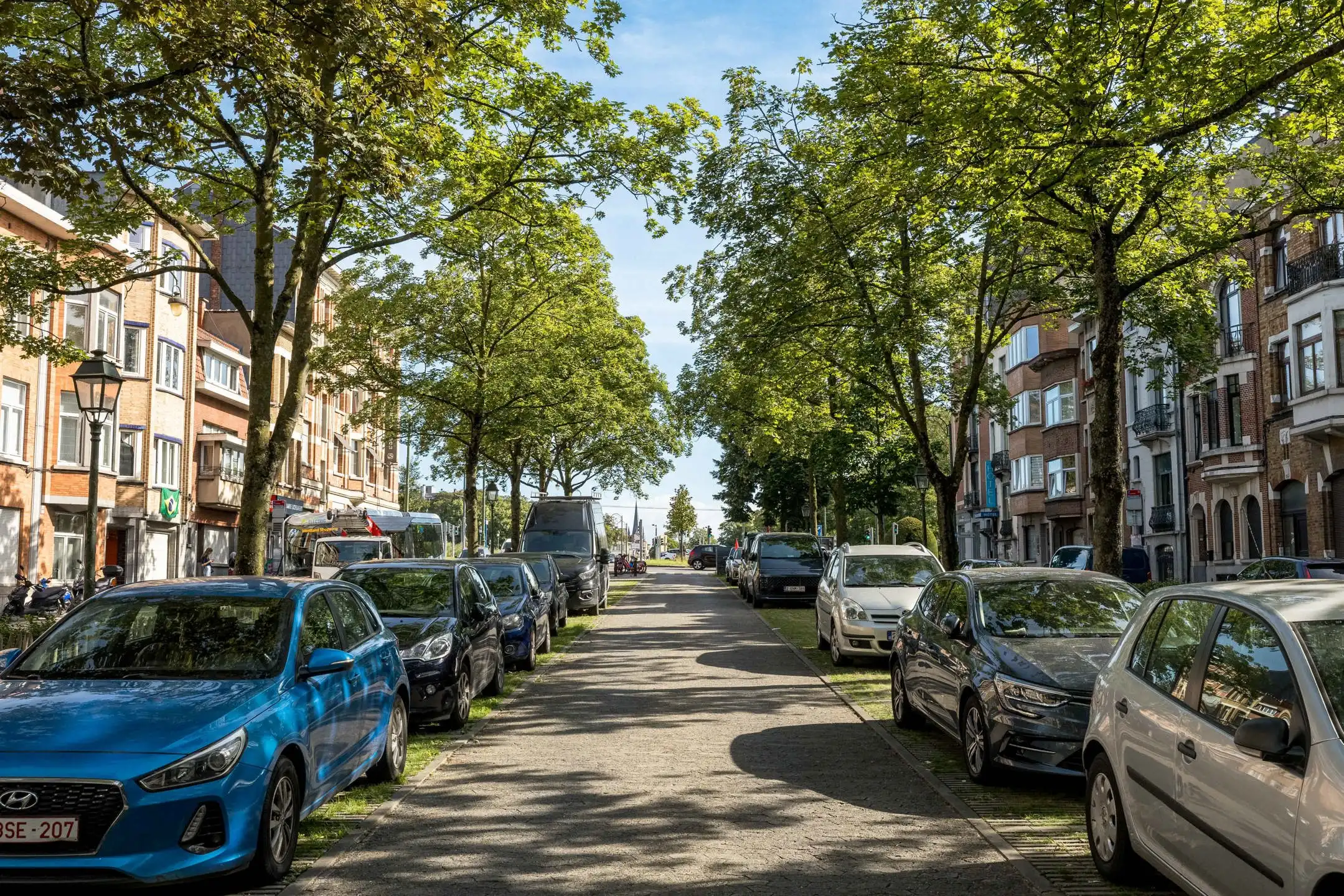 Mooi appartement met 2 slaapkamers, terras en kelder foto 11