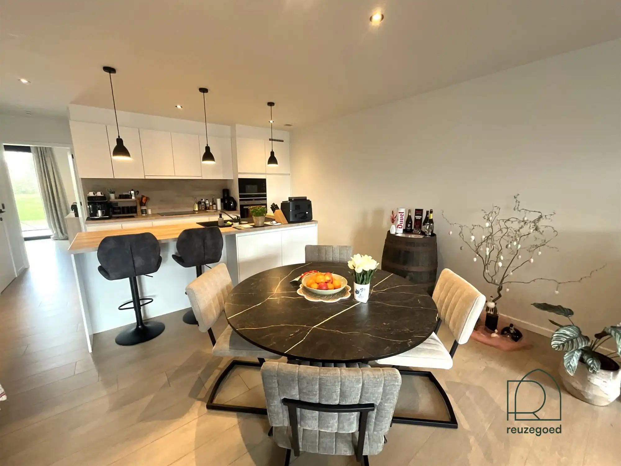 Prachtig appartement (104 m²) met twee slaapkamers op wandelafstand van Sint-Katelijne-Waver centrum foto 7