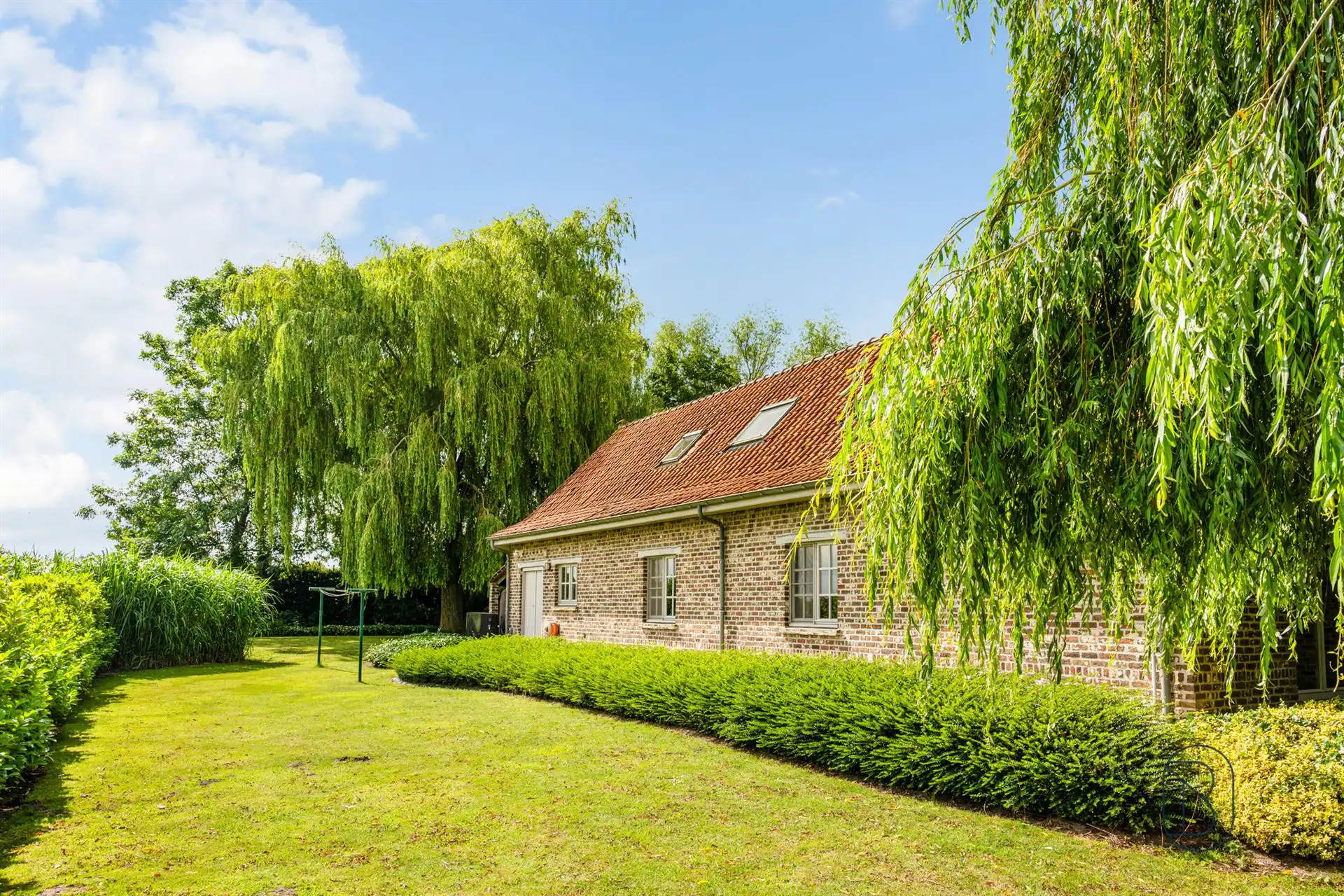 Charmante hoeve met zwembad en praktijkruimte in Kruishoutem foto 25