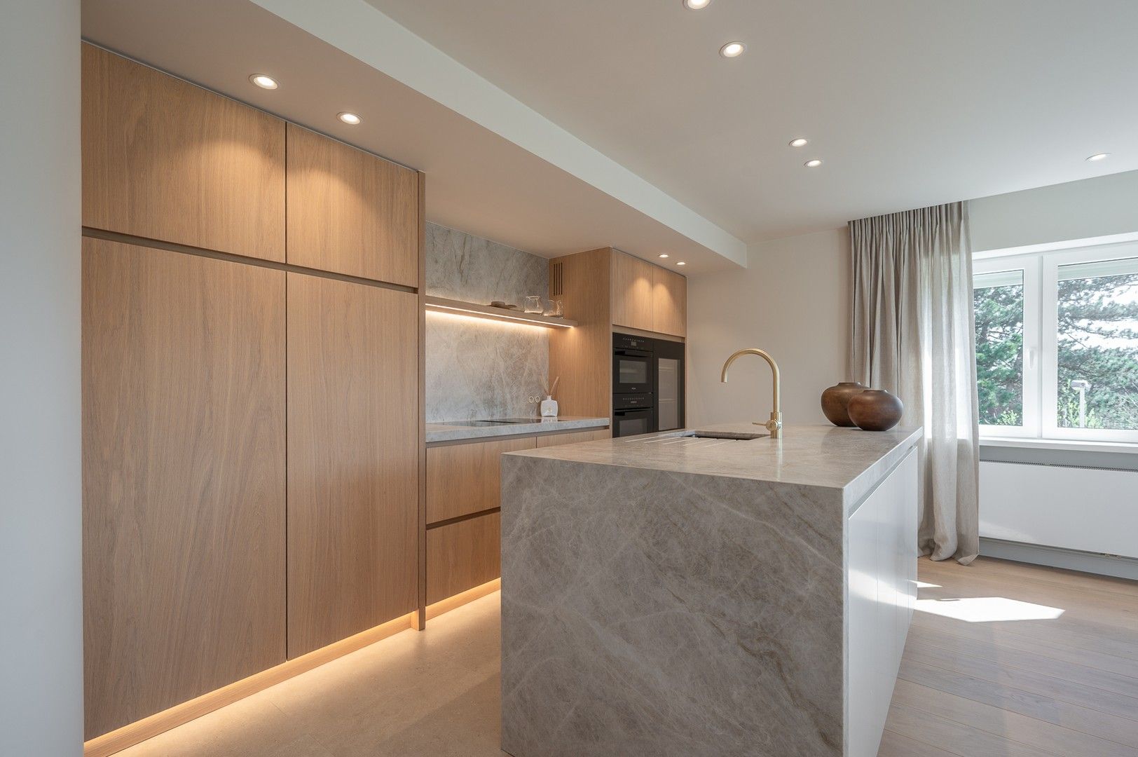 Subliem gerenoveerd hoekappartement met een schitterend zicht op de villa's van het Zoute. foto 13