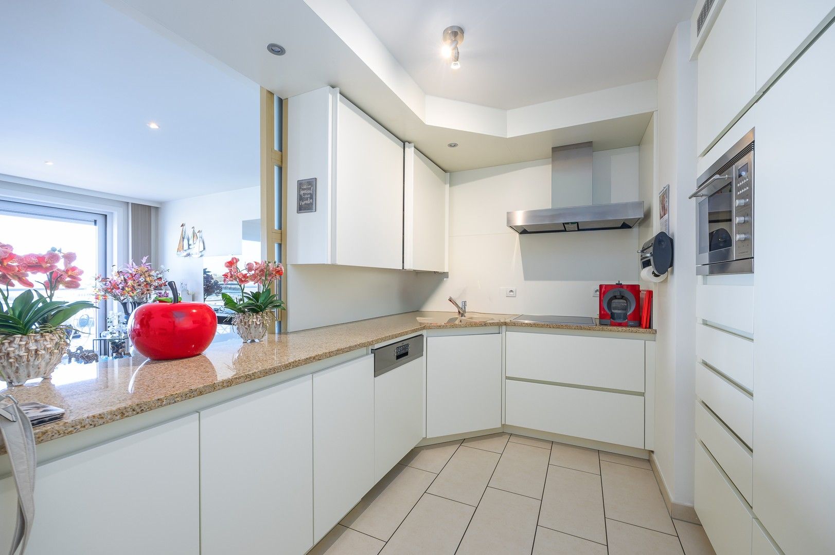 Appartement te koop foto 8