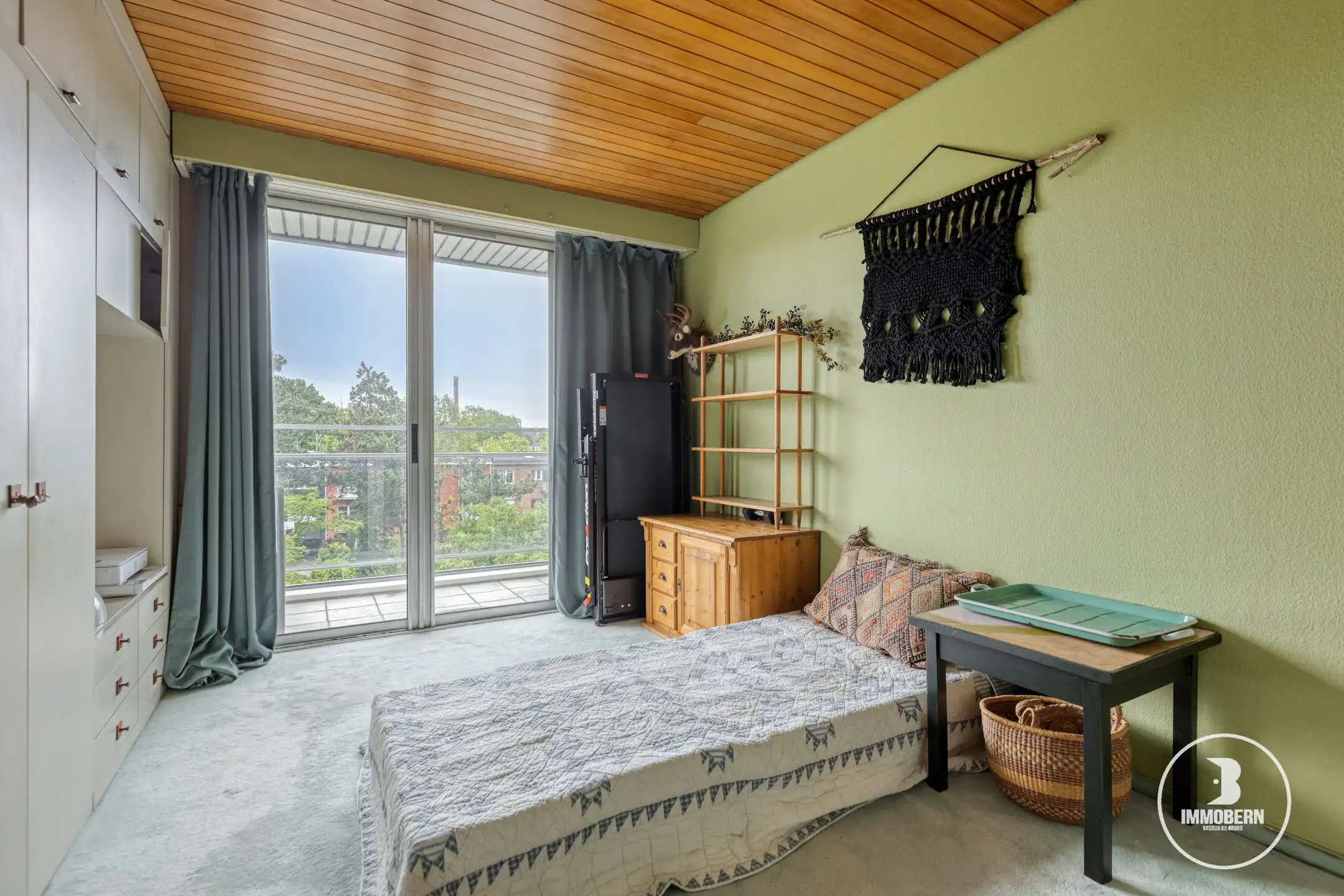 Ruim appartement met 2 terrassen en autostaanplaats foto 14