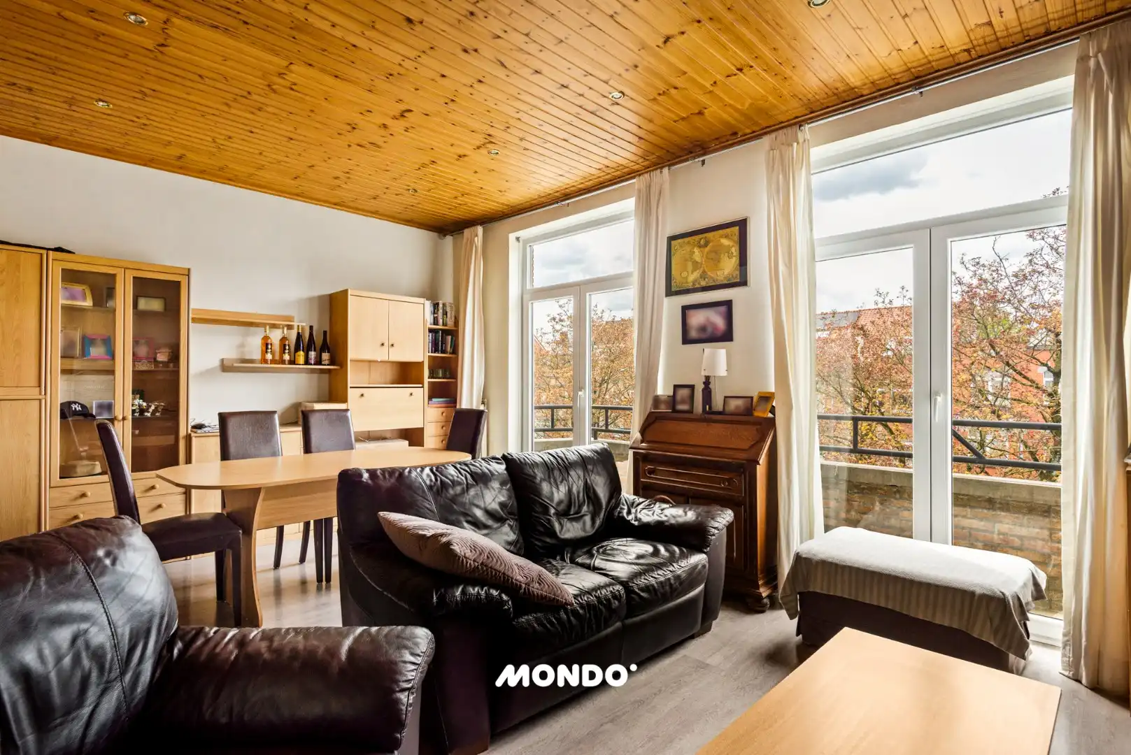 Royale woning, met tuin en garage in het groene Laken foto 27