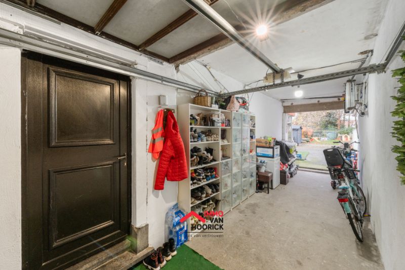 Instapklare woning 3 slaapkamers op 350m²! foto 13