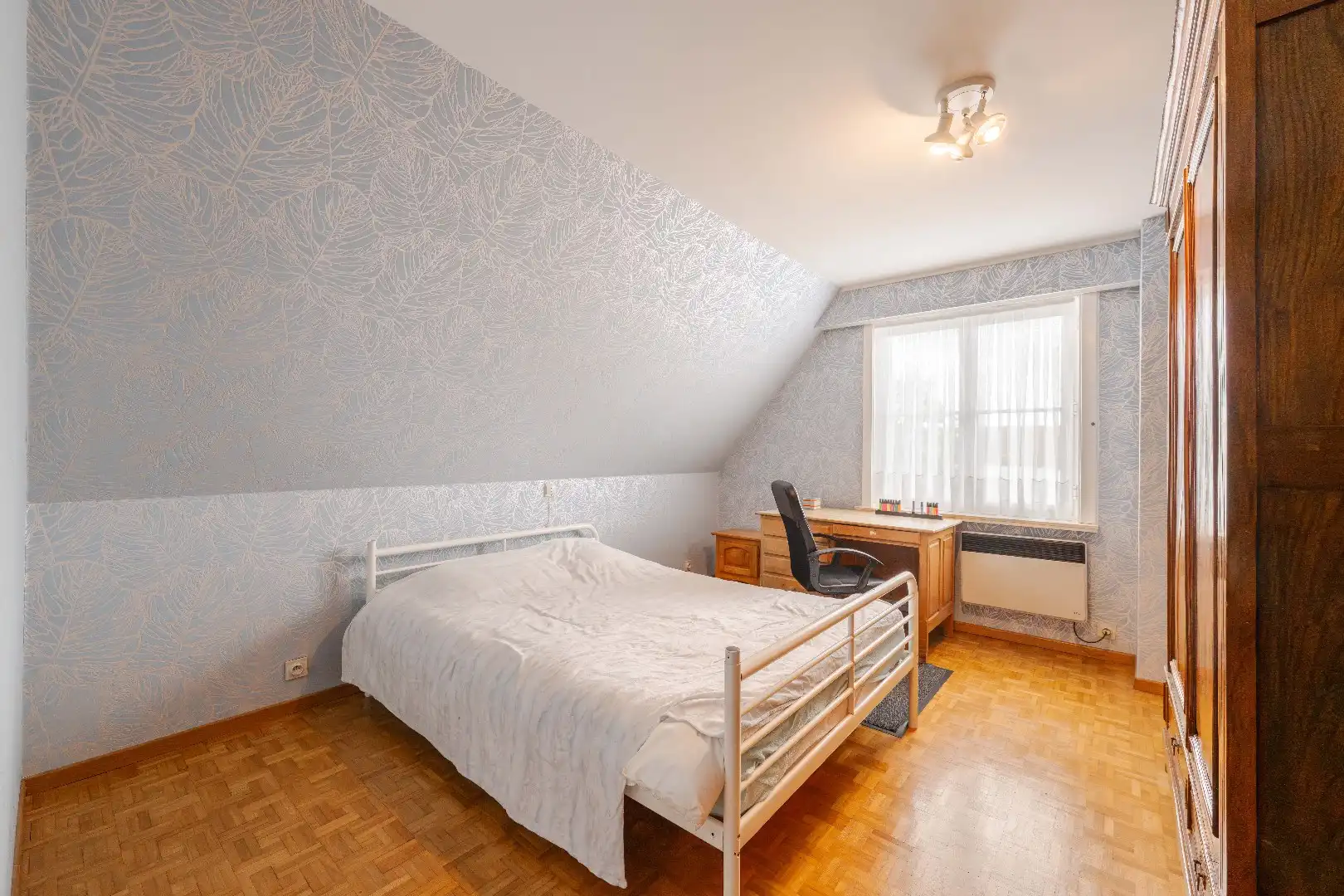 PRESTIGIEUZE VILLA MET LOODS VLAKBIJ CENTRUM PITTEM foto 14