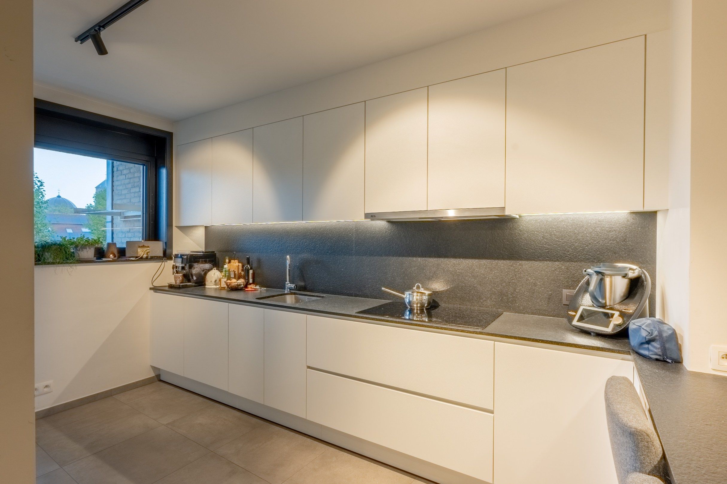 Appartement met 3 slaapkamers op toplocatie Brugge foto 10