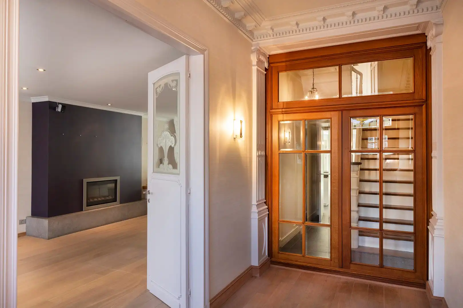Handelspand, woning en Loods op commerciële ligging. foto 9