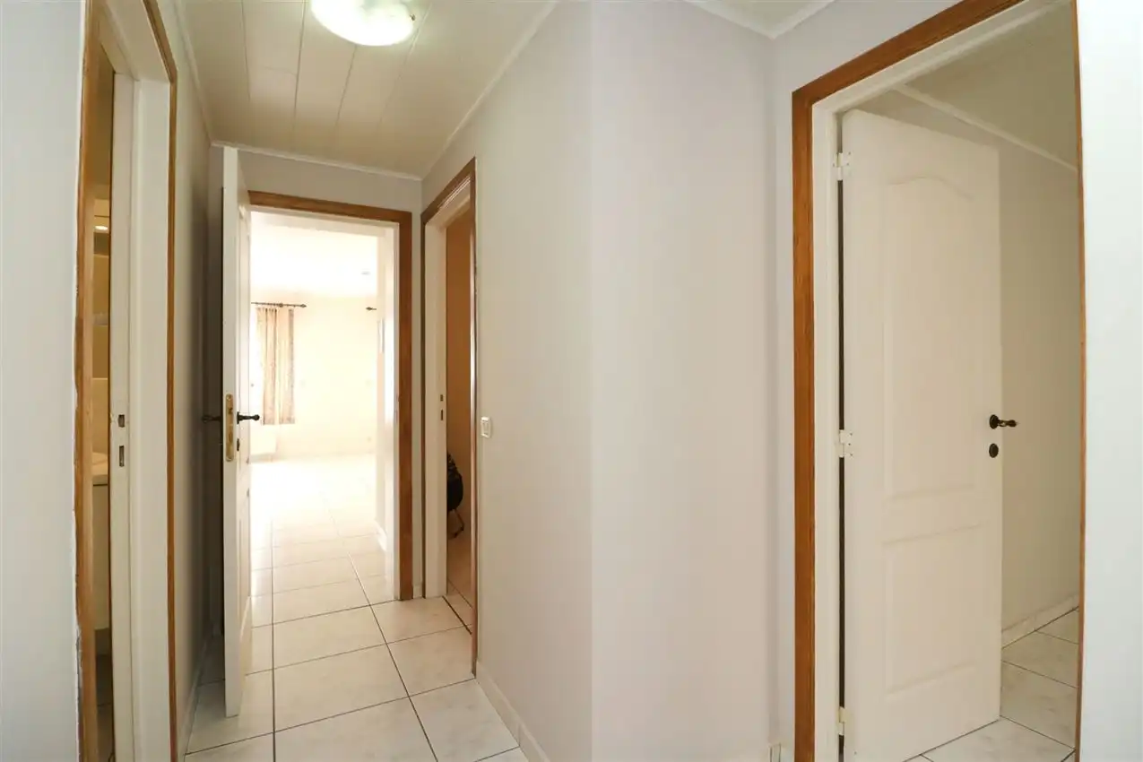 Gelijkvloers wonen met tuintje en autostaanplaats in centrum foto 16