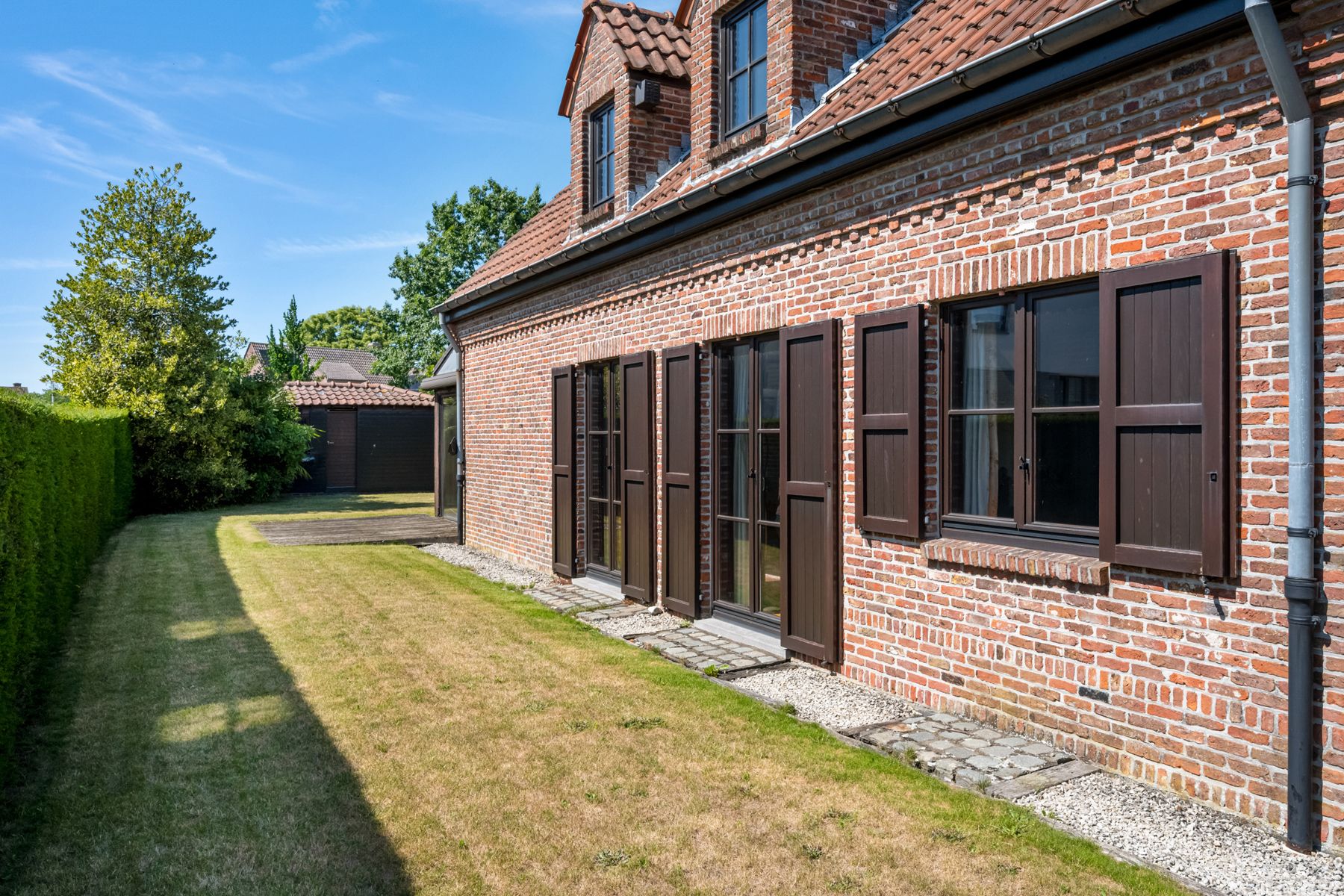 Ruime 4-slaapkamer woning met zuidgerichte tuin foto 27